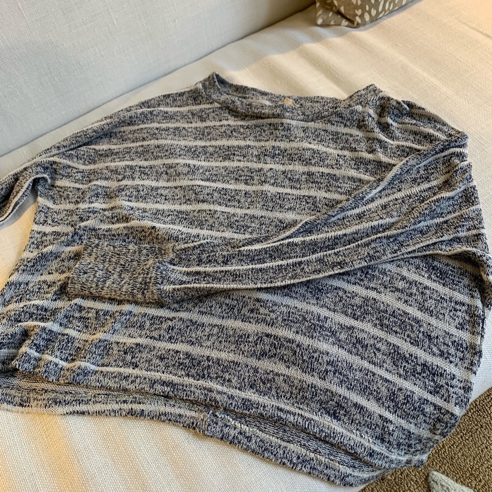 PacSun Loose Slightly Cropped Sweater